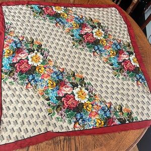 Silk Gucci Scarf, amazing for summer. Retailed at 1150